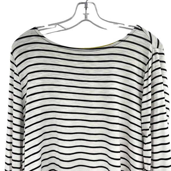Maurices Striped Shirt Ruffle Cuffs Black White Size Large - Picture 4 of 10